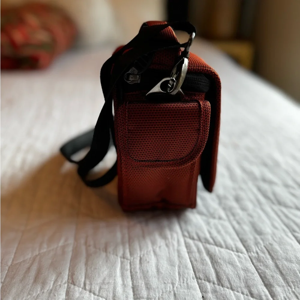 Tumi T-Tech Pulse Digital Camera Bag